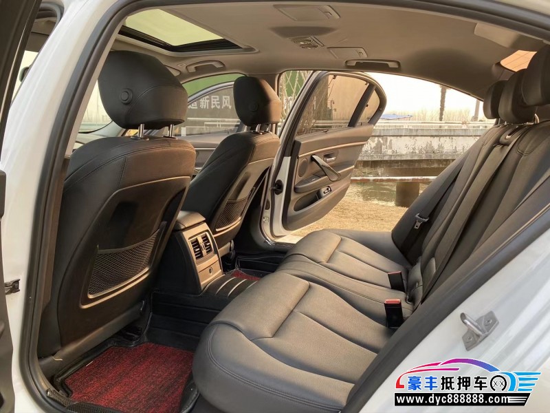 19年宝马3系轿车抵押车出售