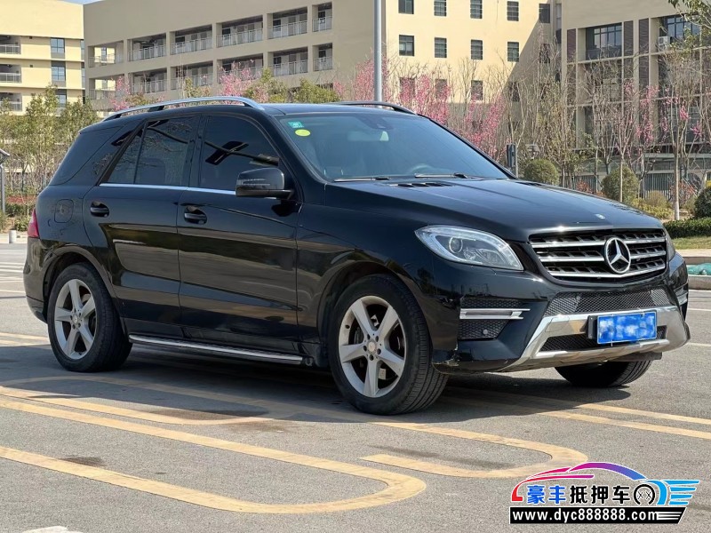 14年奔驰ML轿车抵押车出售