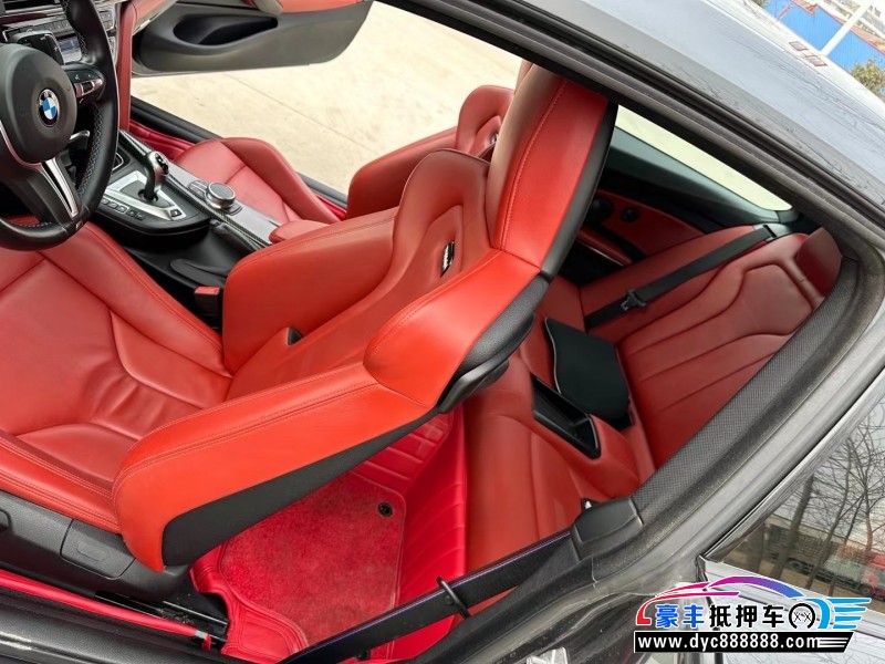 18年宝马M4轿车抵押车出售