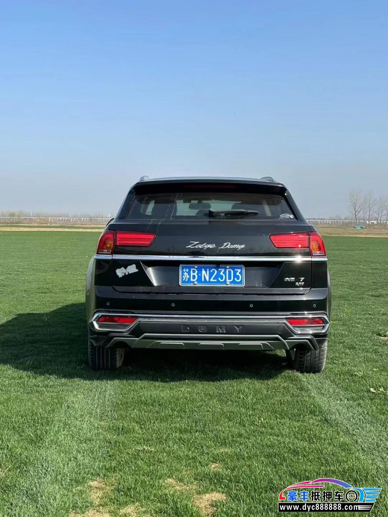 18年众泰大迈X7轿车抵押车出售