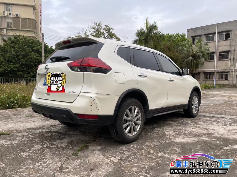 21年日产奇骏轿车抵押车出售