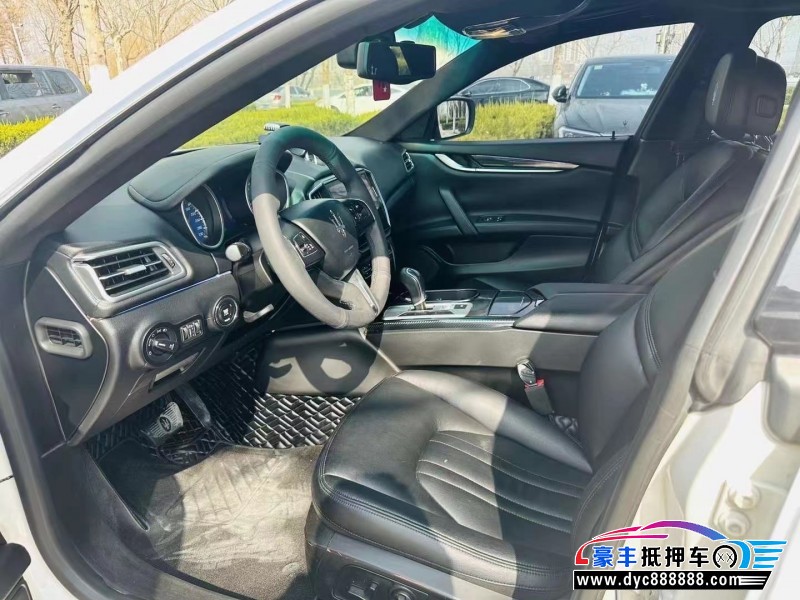 16年玛莎拉蒂Ghibli轿车抵押车出售