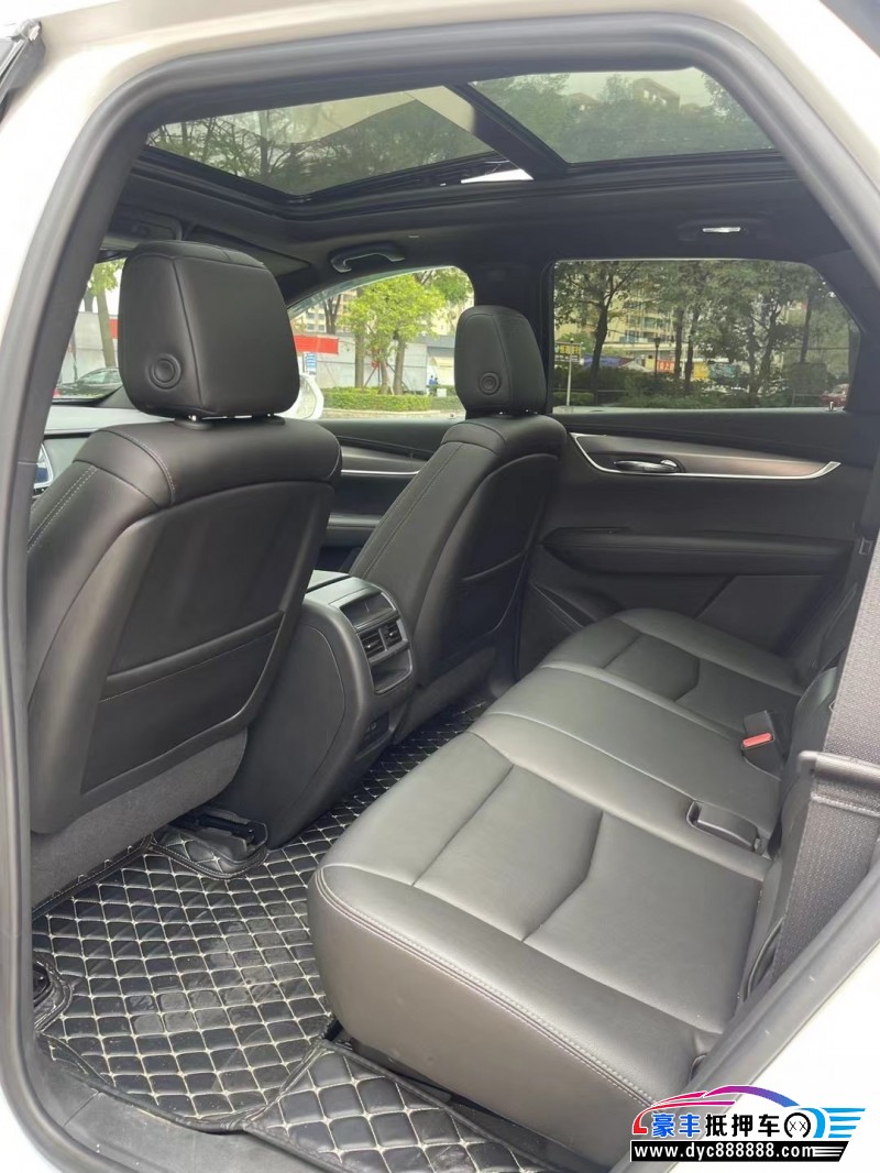 21年凯迪拉克XT5轿车抵押车出售