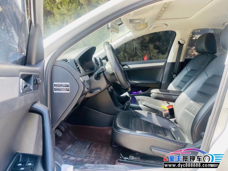 16年大众捷达轿车抵押车出售