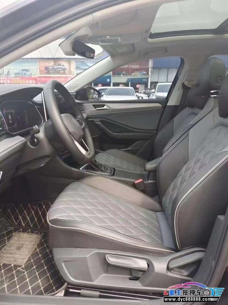 22年大众速腾轿车抵押车出售