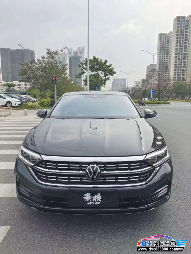 22年大众速腾轿车抵押车出售