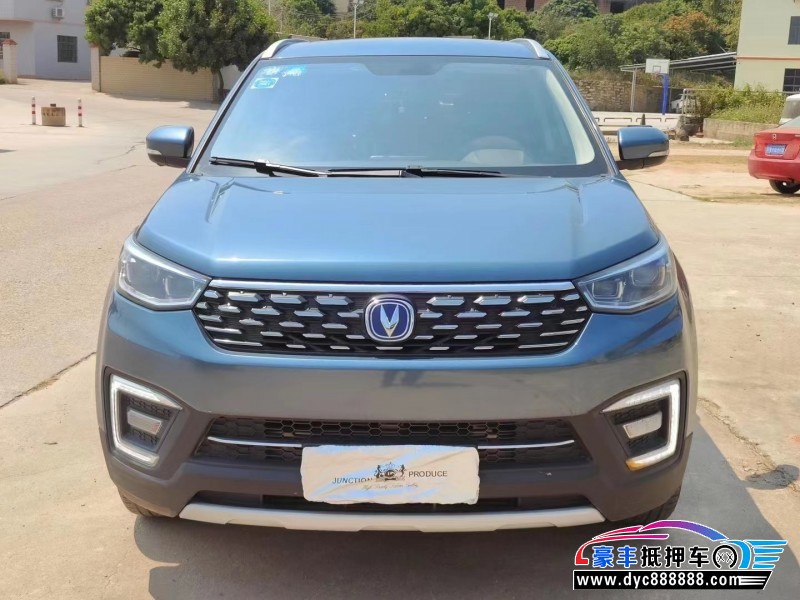 19年长安CS35轿车抵押车出售