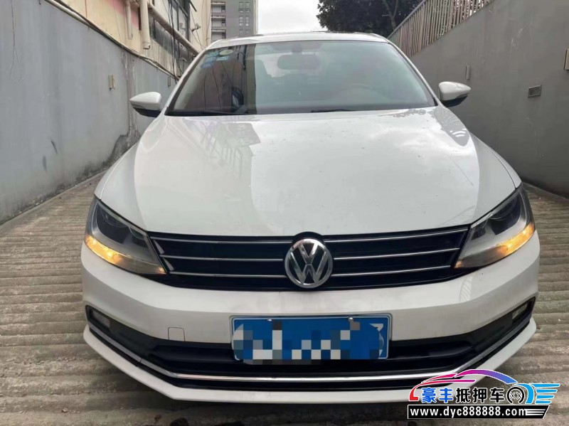 17年大众速腾轿车抵押车出售