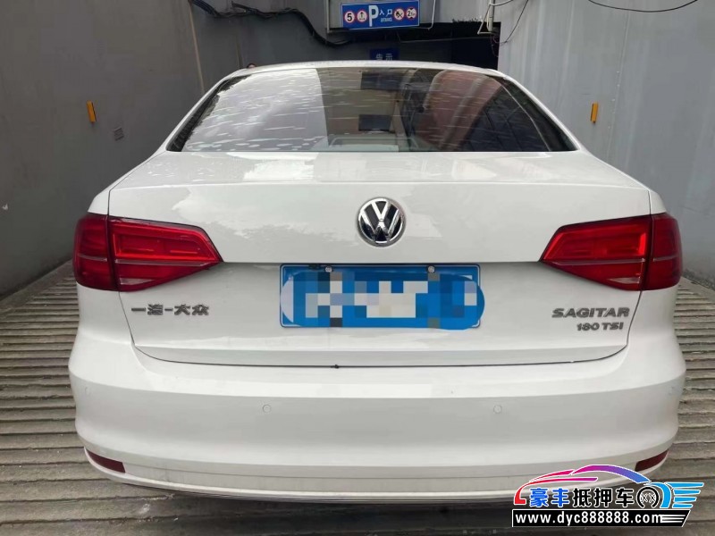 17年大众速腾轿车抵押车出售