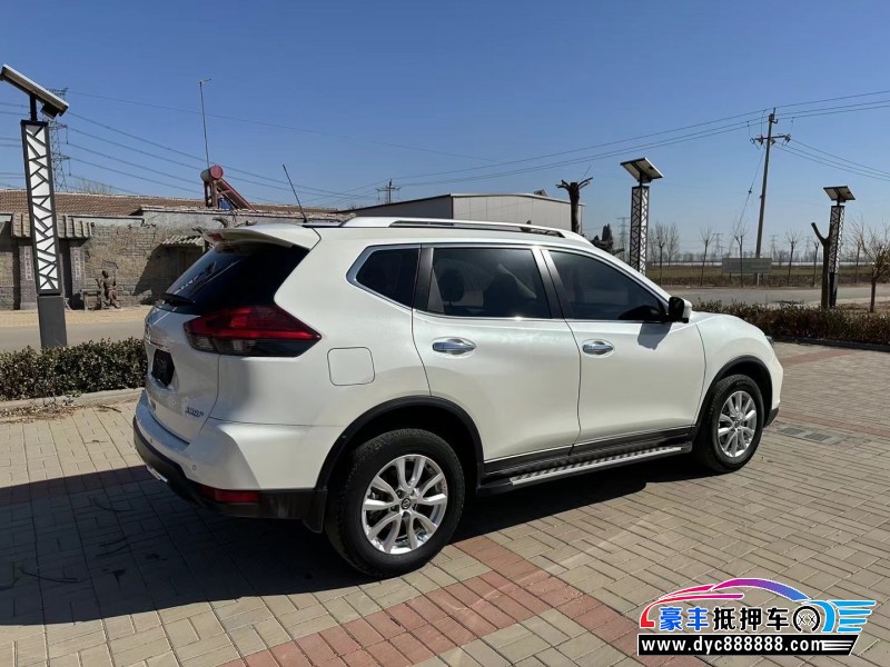 21年日产奇骏SUV抵押车出售