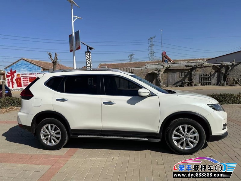 21年日产奇骏SUV抵押车出售