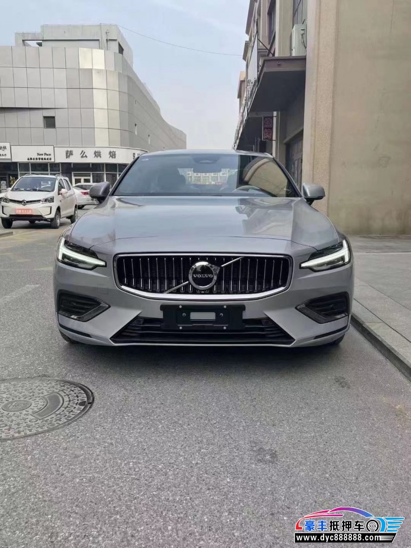23年沃尔沃S60轿车抵押车出售