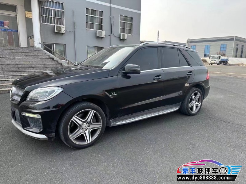 12年奔驰ML轿车抵押车出售