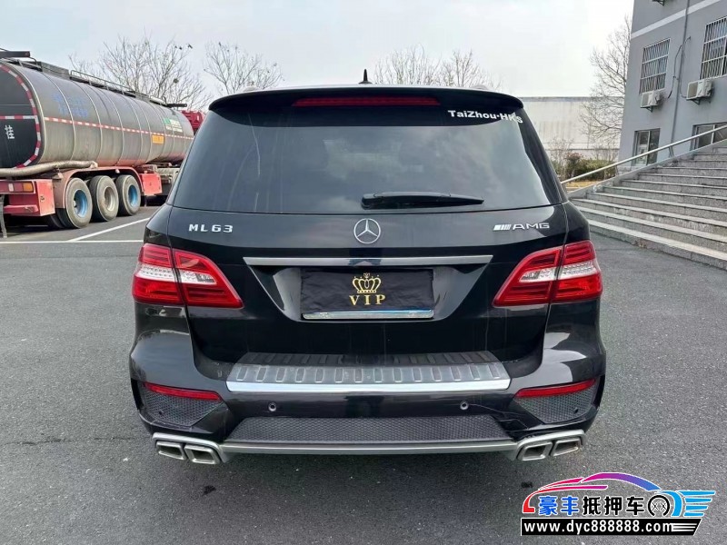 12年奔驰ML轿车抵押车出售