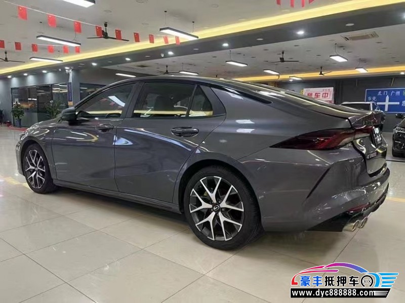 22年传祺影豹轿车抵押车出售