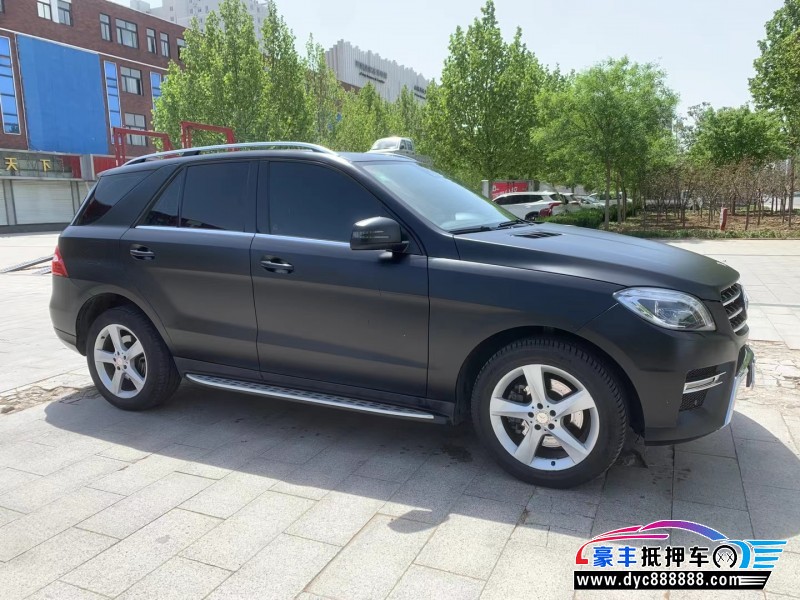 14年奔驰ML轿车抵押车出售