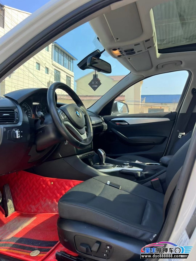 15年宝马X1轿车抵押车出售