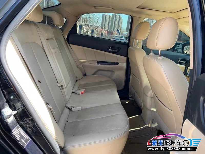 15年长安逸动轿车抵押车出售