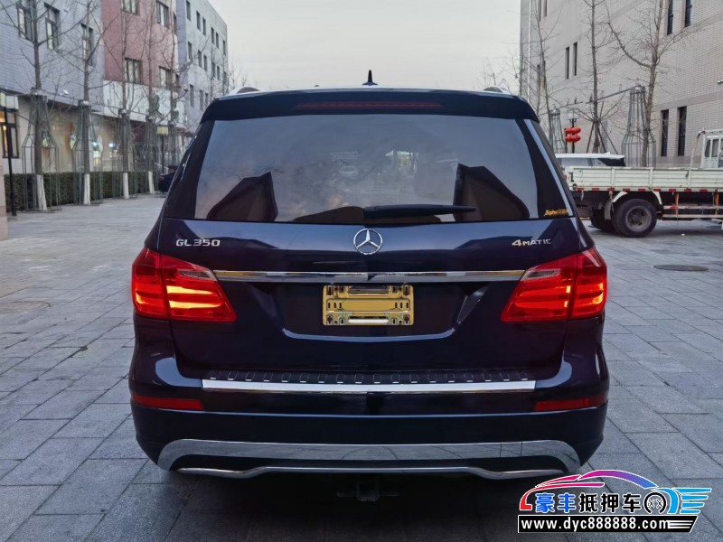 14年奔驰GL轿车抵押车出售