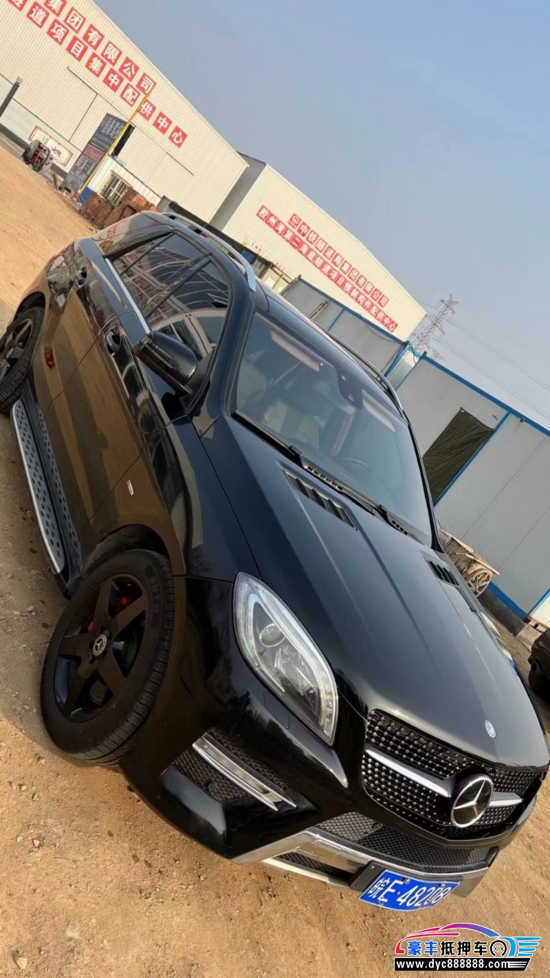 12年奔驰MLSUV抵押车出售