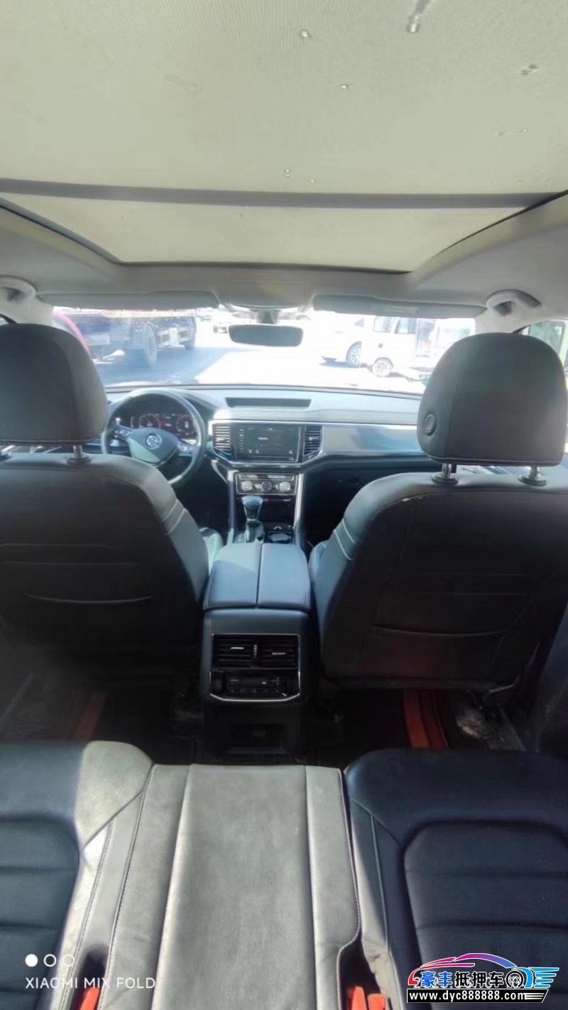 20年大众途昂轿车抵押车出售