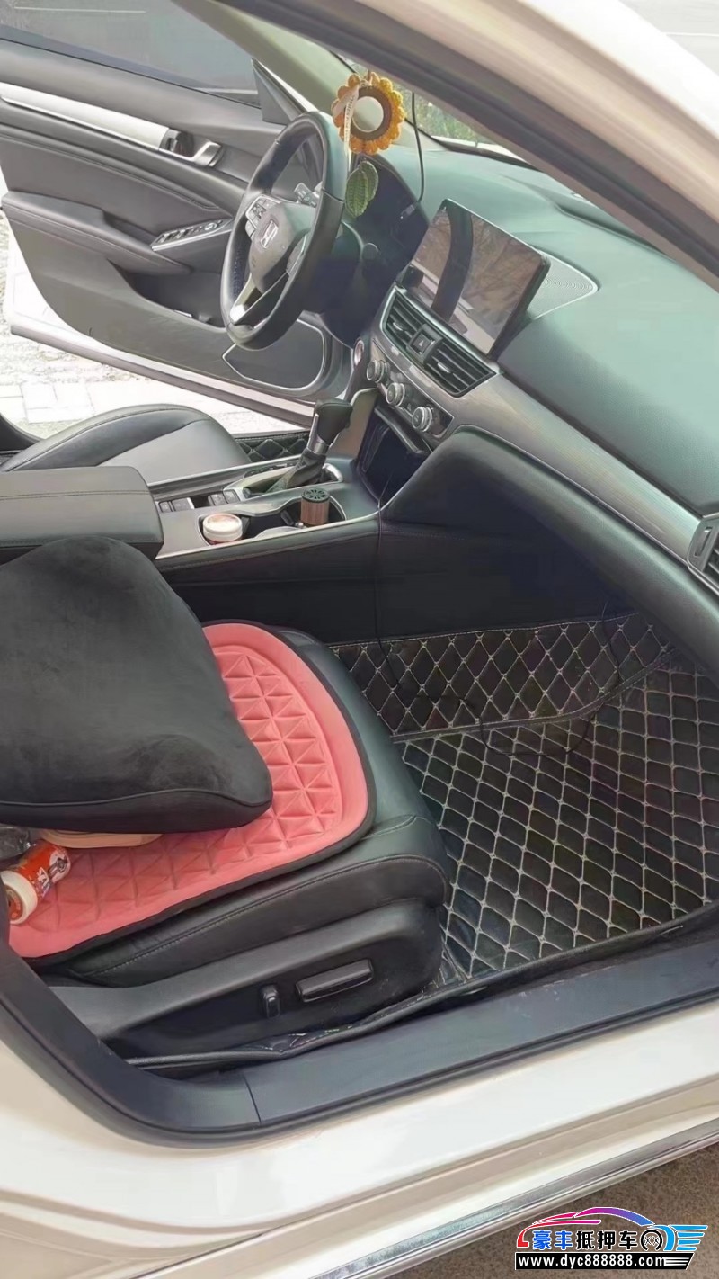 21年本田雅阁轿车抵押车出售