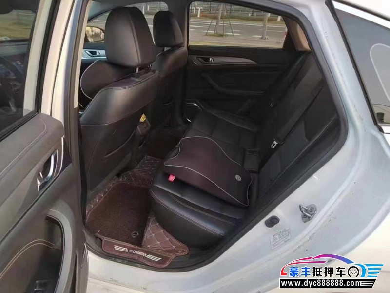 19年长安逸动轿车抵押车出售