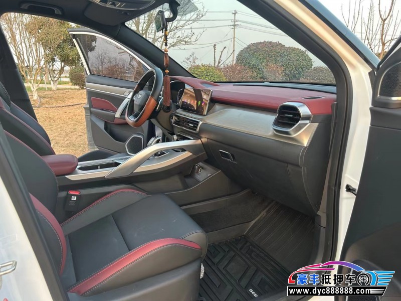 20年吉利缤越轿车抵押车出售