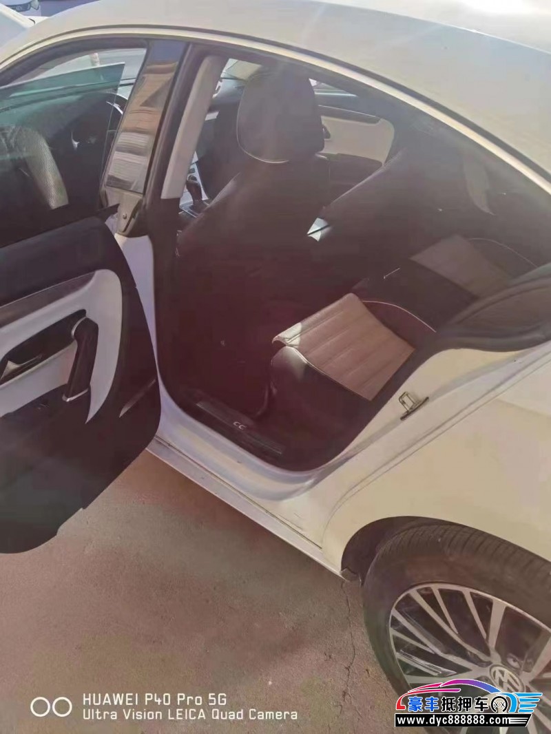 14年大众CC轿车抵押车出售