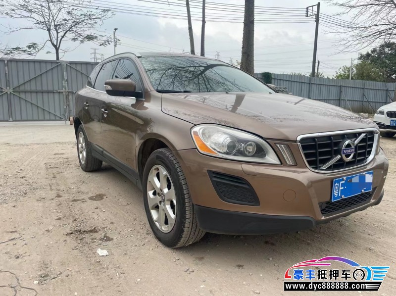 12年沃尔沃XC60轿车抵押车出售