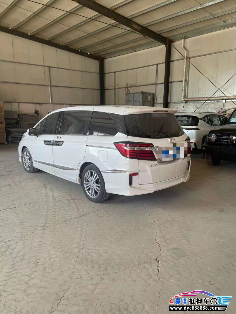 17年本田艾力绅轿车抵押车出售