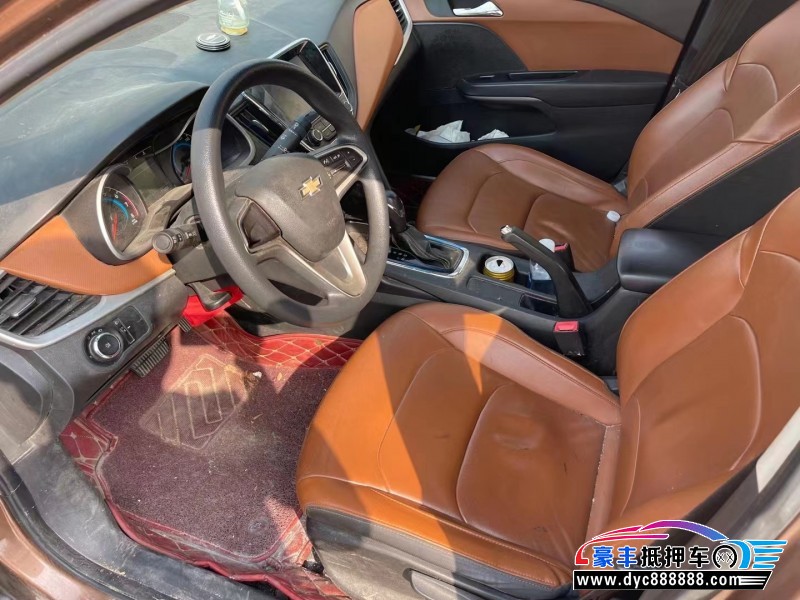 16年雪佛兰科鲁兹轿车抵押车出售