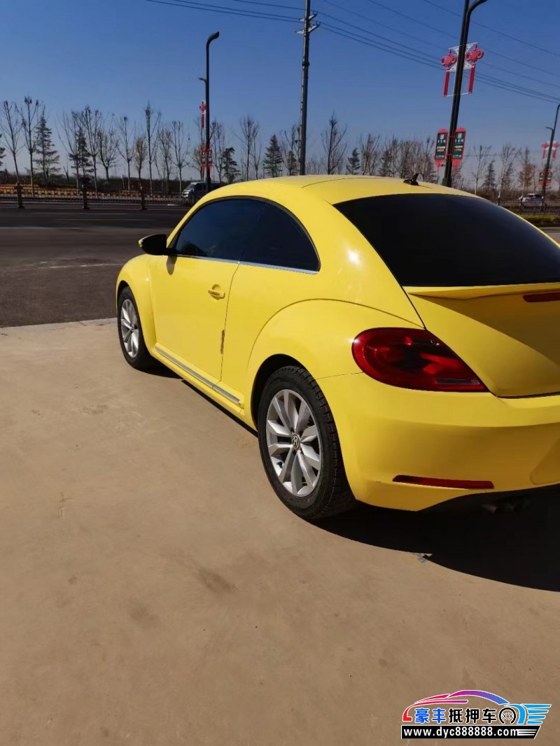 15年大众甲壳虫轿车抵押车出售