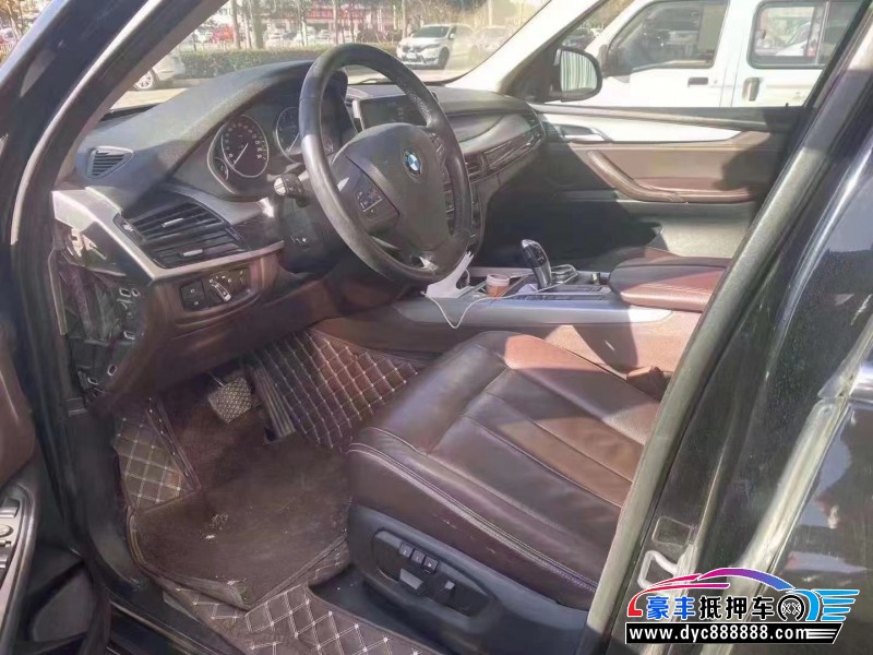 15年宝马X5轿车抵押车出售