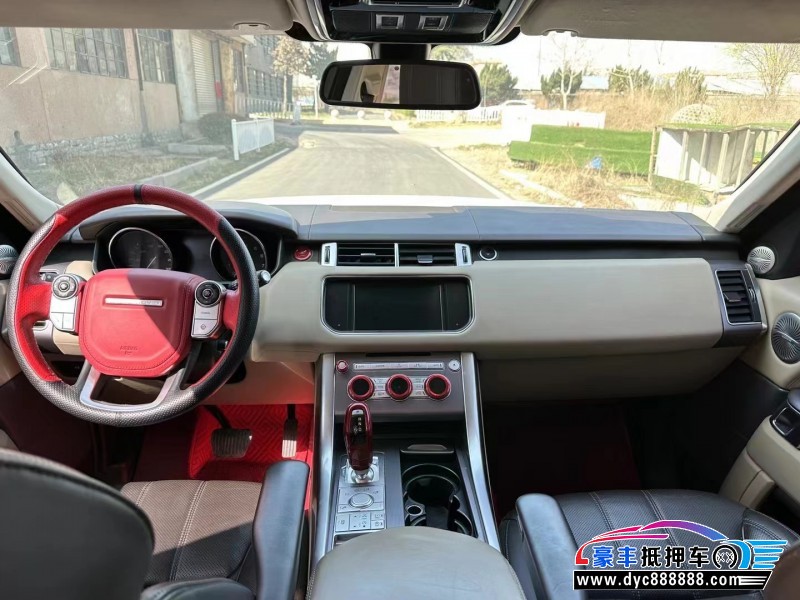 17年路虎揽胜运动轿车抵押车出售