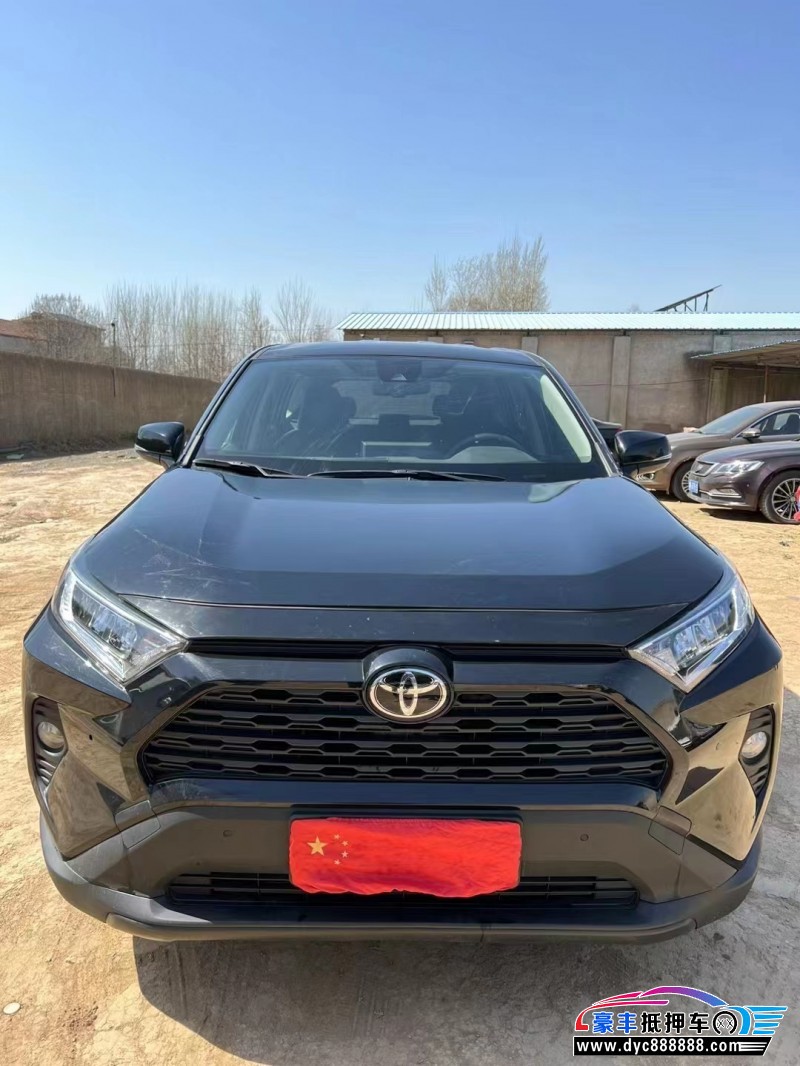 21年丰田RAV4荣放轿车抵押车出售