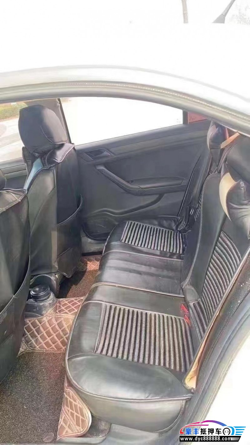 14年大众捷达轿车抵押车出售