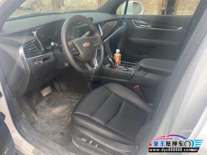 22年凯迪拉克xt6轿车抵押车出售