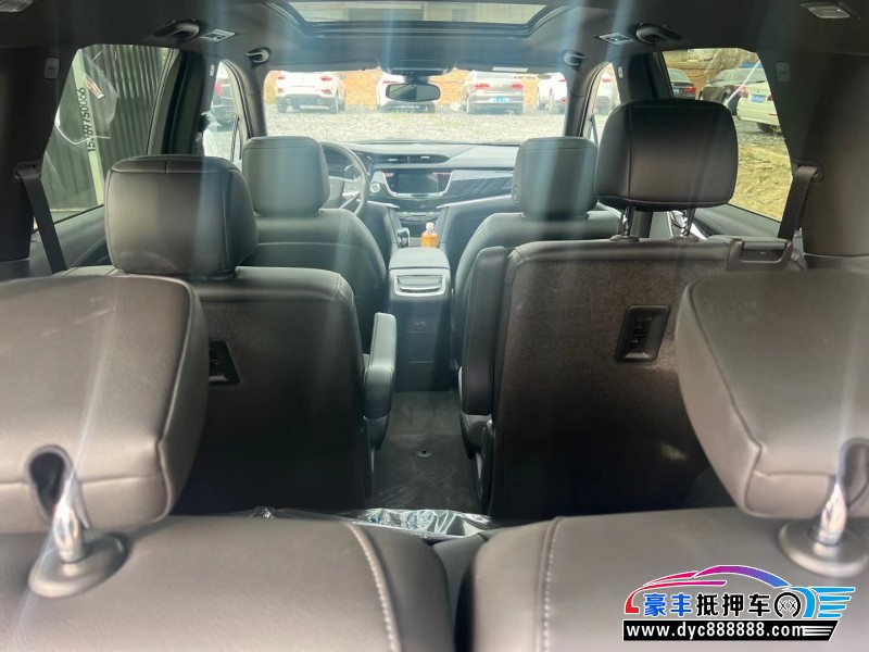 22年凯迪拉克xt6轿车抵押车出售