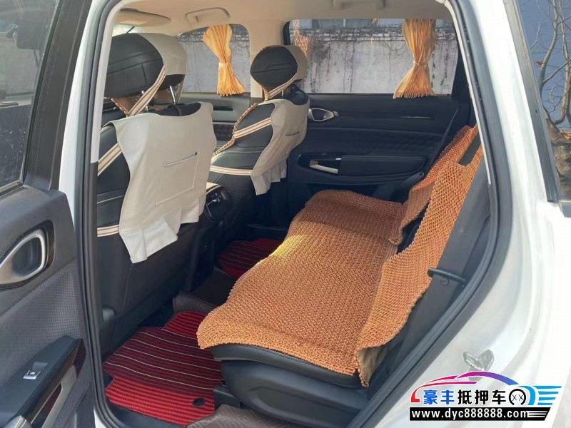 21年宝骏宝骏RM5SUV抵押车出售