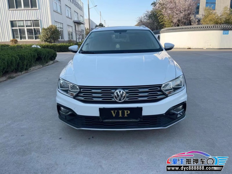 17年大众蔚领轿车抵押车出售