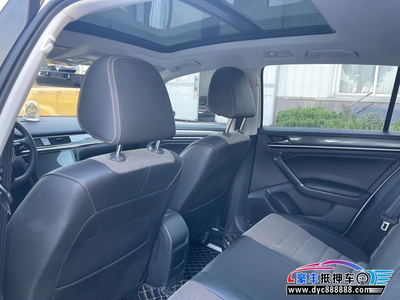 17年大众蔚领轿车抵押车出售