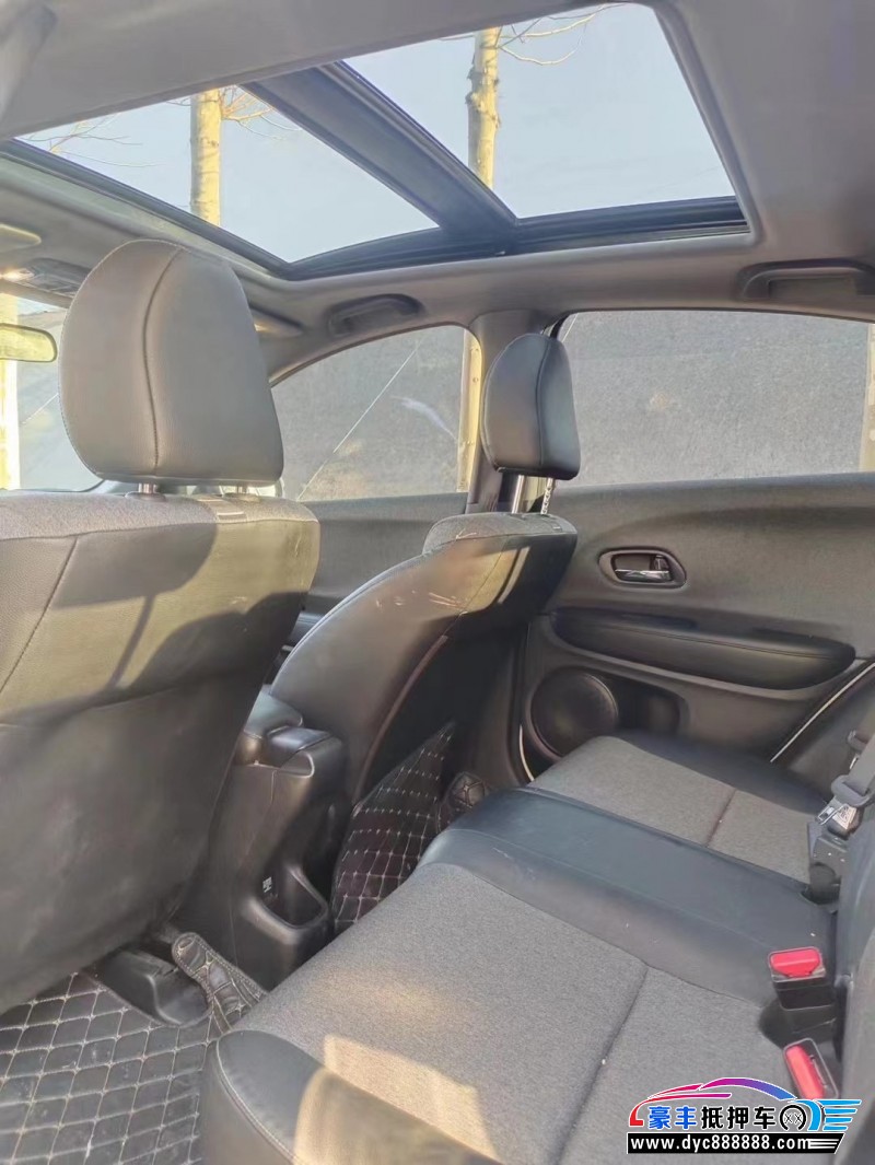 21年本田XRV轿车抵押车出售