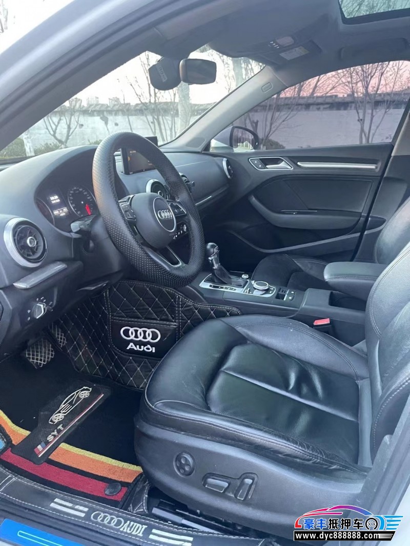 19年奥迪A3轿车抵押车出售