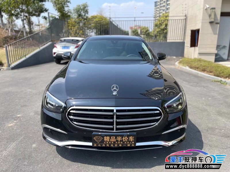 22年奔驰E轿车抵押车出售