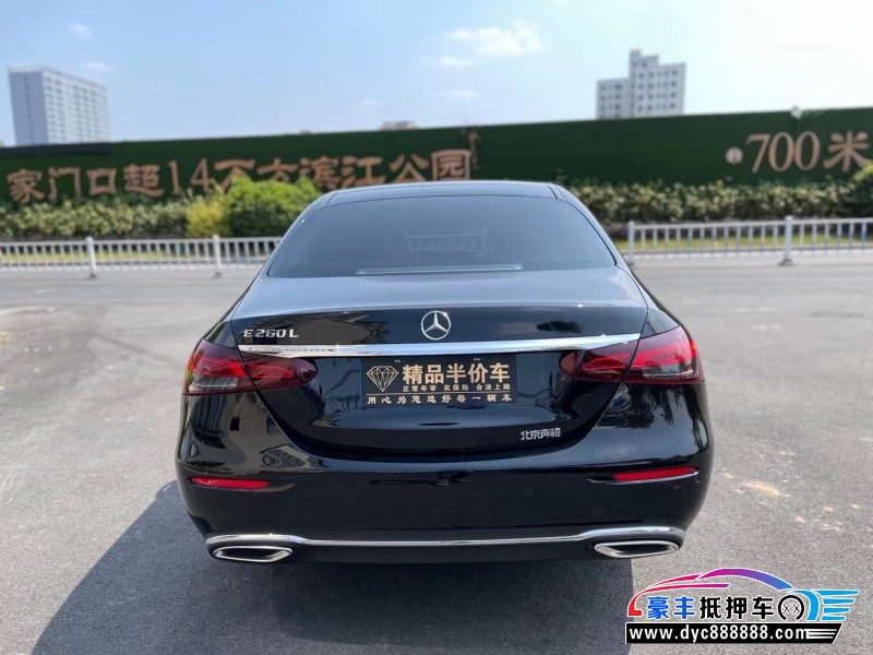 22年奔驰E轿车抵押车出售