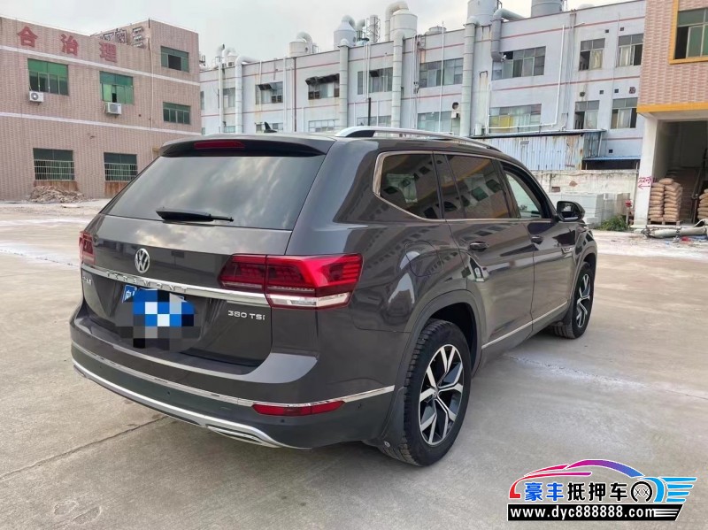 17年大众途昂轿车抵押车出售