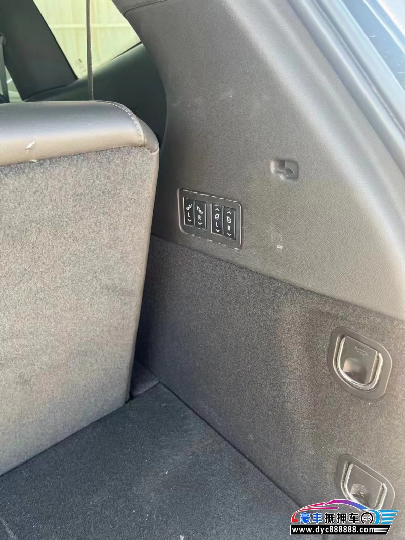 19年凯迪拉克xt6SUV抵押车出售