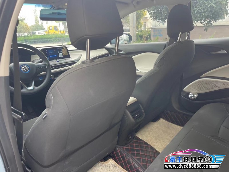 21年别克微蓝轿车抵押车出售