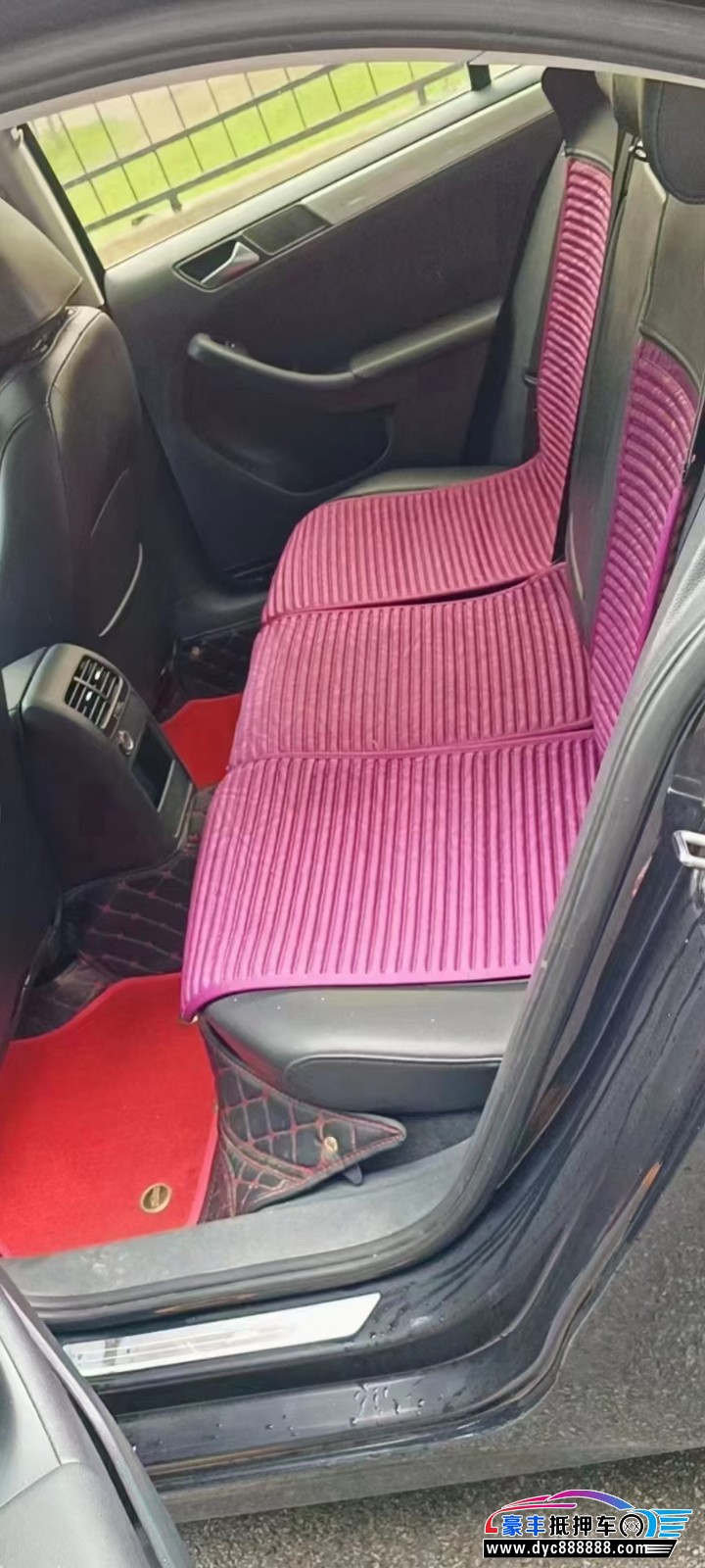 15年大众速腾轿车抵押车出售